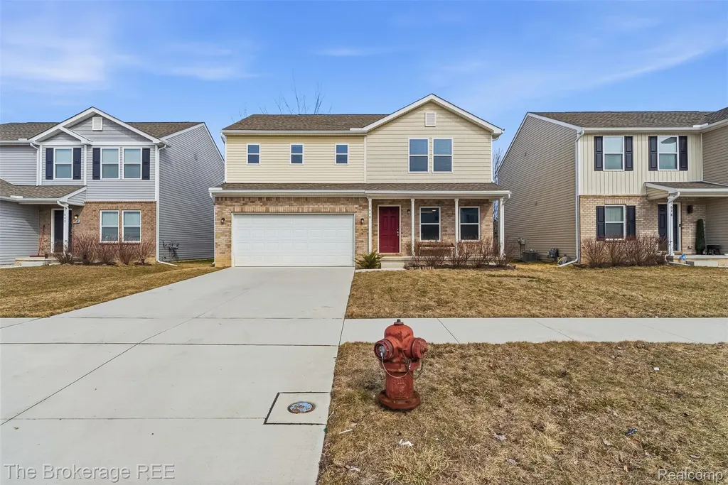 1640 Golfview Drive Superior Charter Township MI 48198