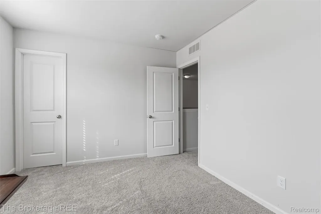 1640 Golfview Drive Superior Charter Township MI 48198