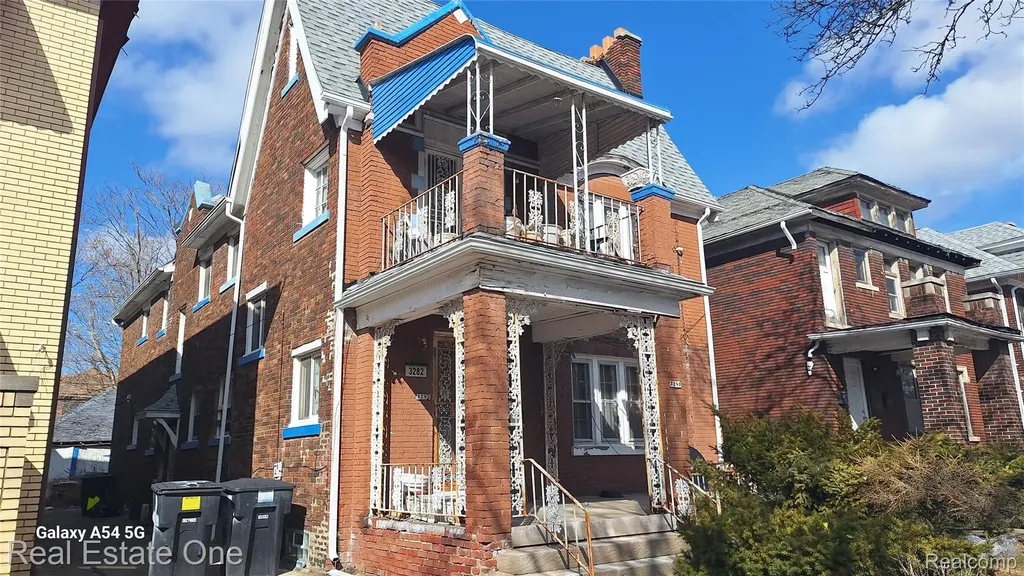 3280 Fullerton St Street Detroit City MI 48238