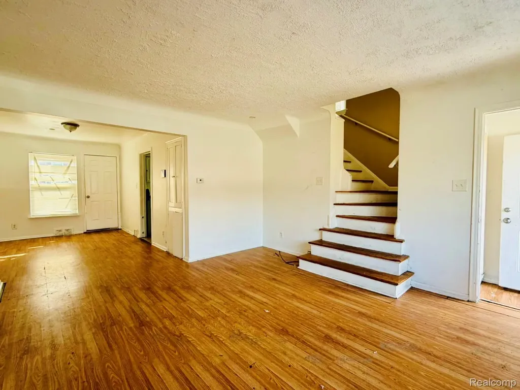 1889 Ewald Circle Detroit City MI 48238