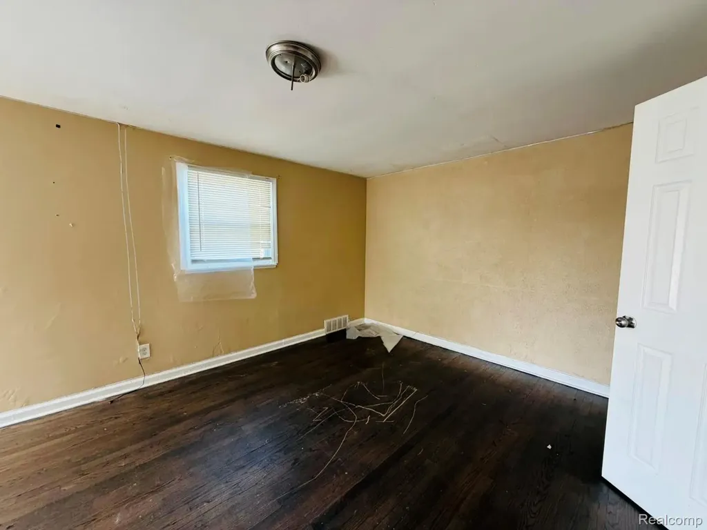 1889 Ewald Circle Detroit City MI 48238