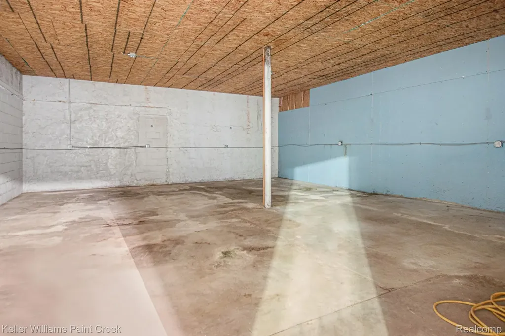 10415 Fenkell Street Detroit City MI 48238