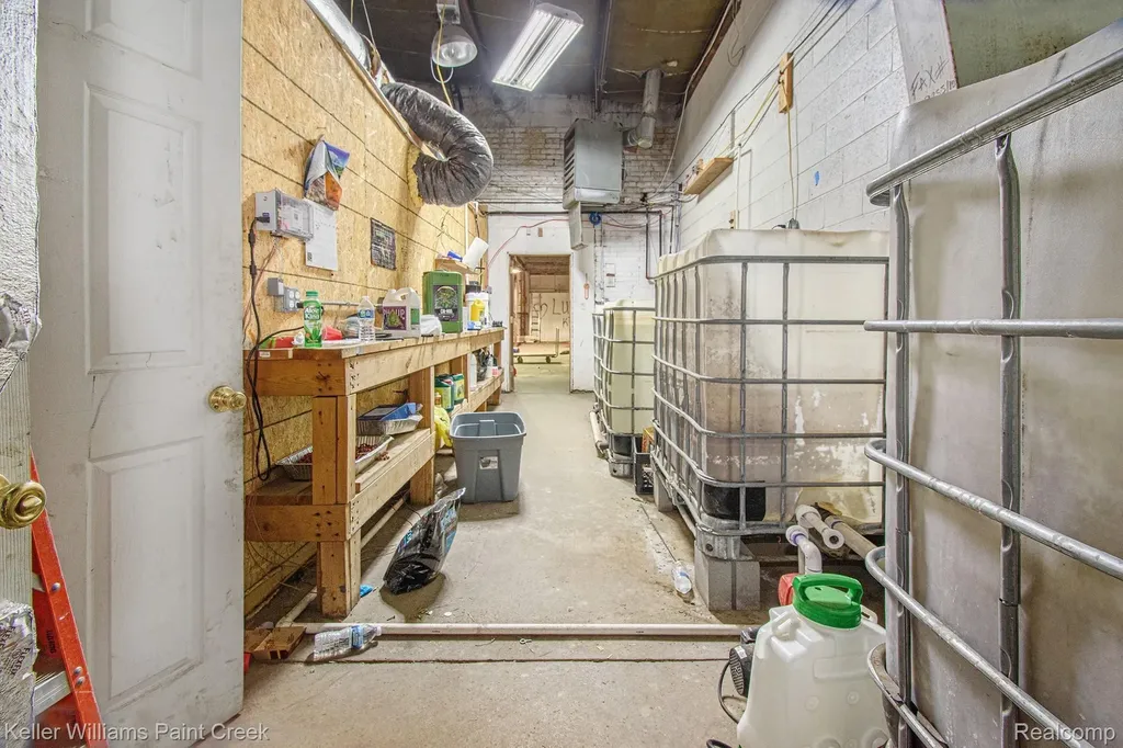 10415 Fenkell Street Detroit City MI 48238