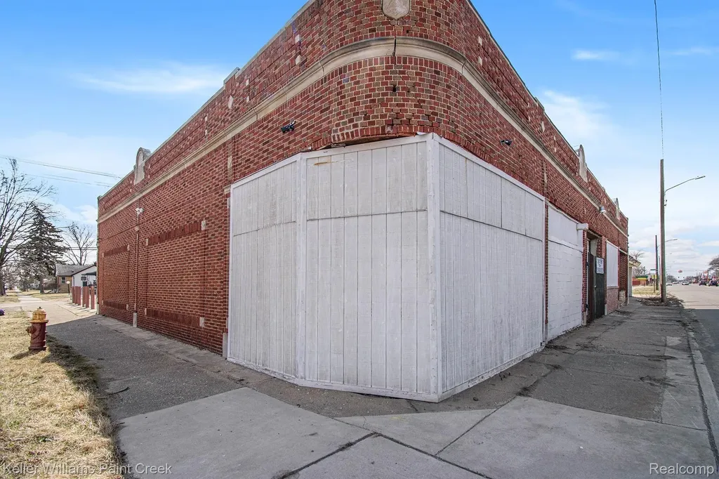 10415 Fenkell Street Detroit City MI 48238