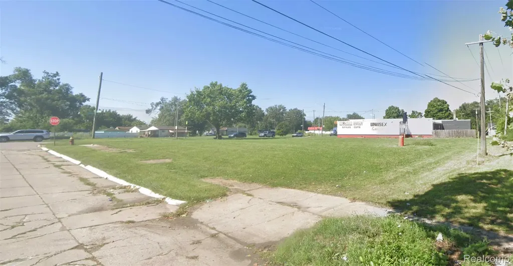 2733 S Schaefer Highway Detroit City MI 48217