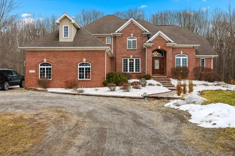 65690 North Avenue Ray Township MI 48096