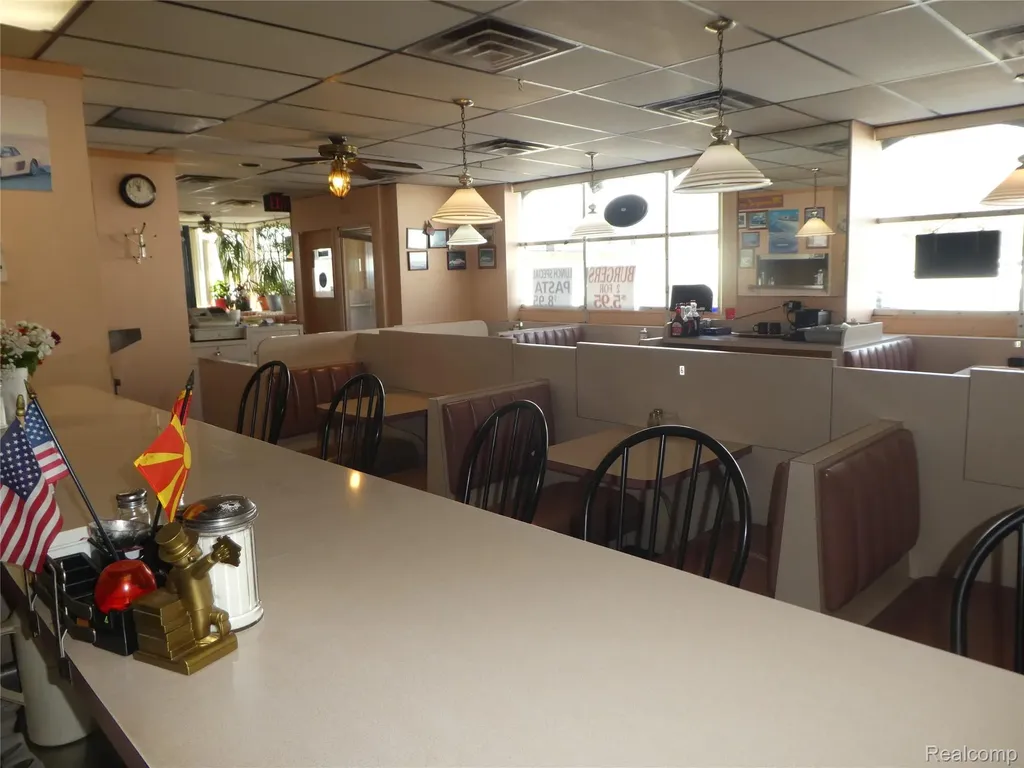 25385 5 Mile Road Redford Charter Township MI 48239