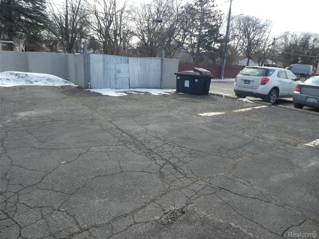 25385 5 Mile Road Redford Charter Township MI 48239