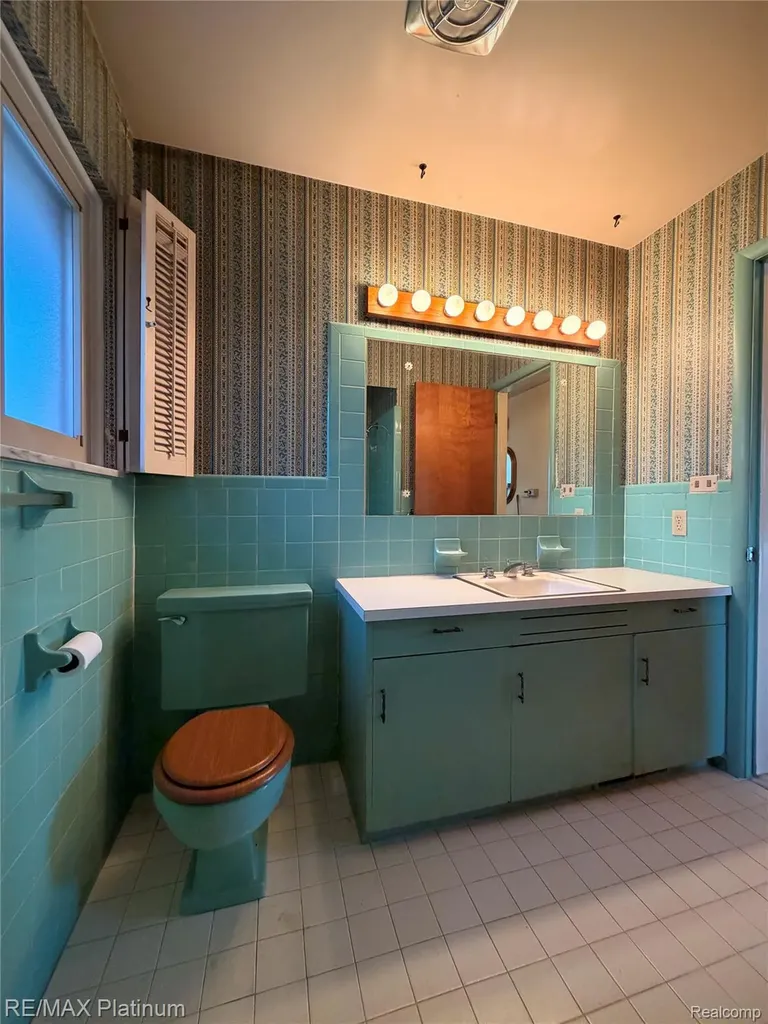 2525 Fisher Road Howell Township MI 48855