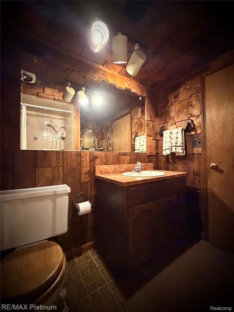2525 Fisher Road Howell Township MI 48855
