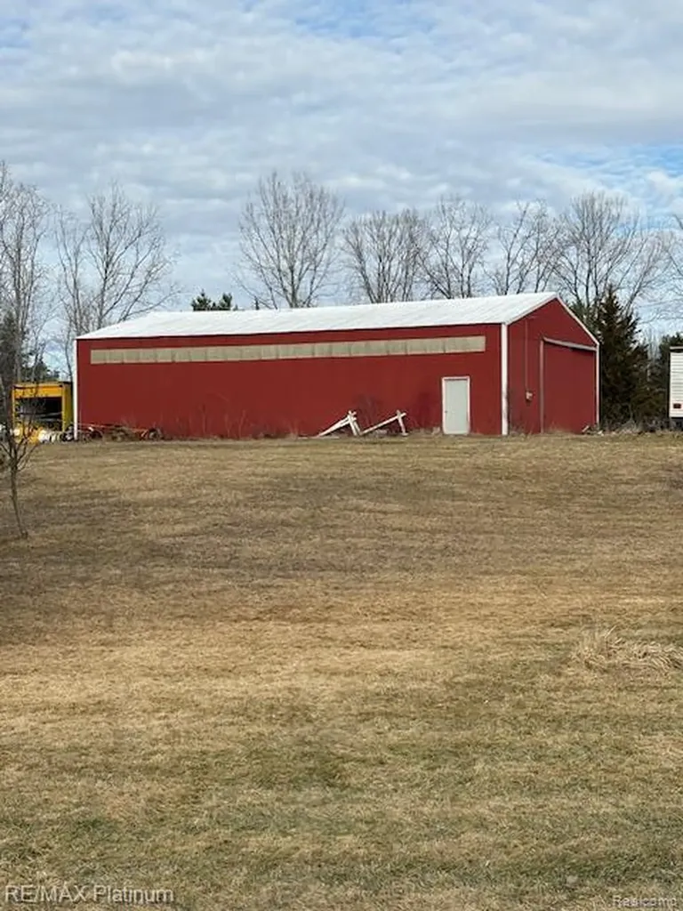 2525 Fisher Road Howell Township MI 48855
