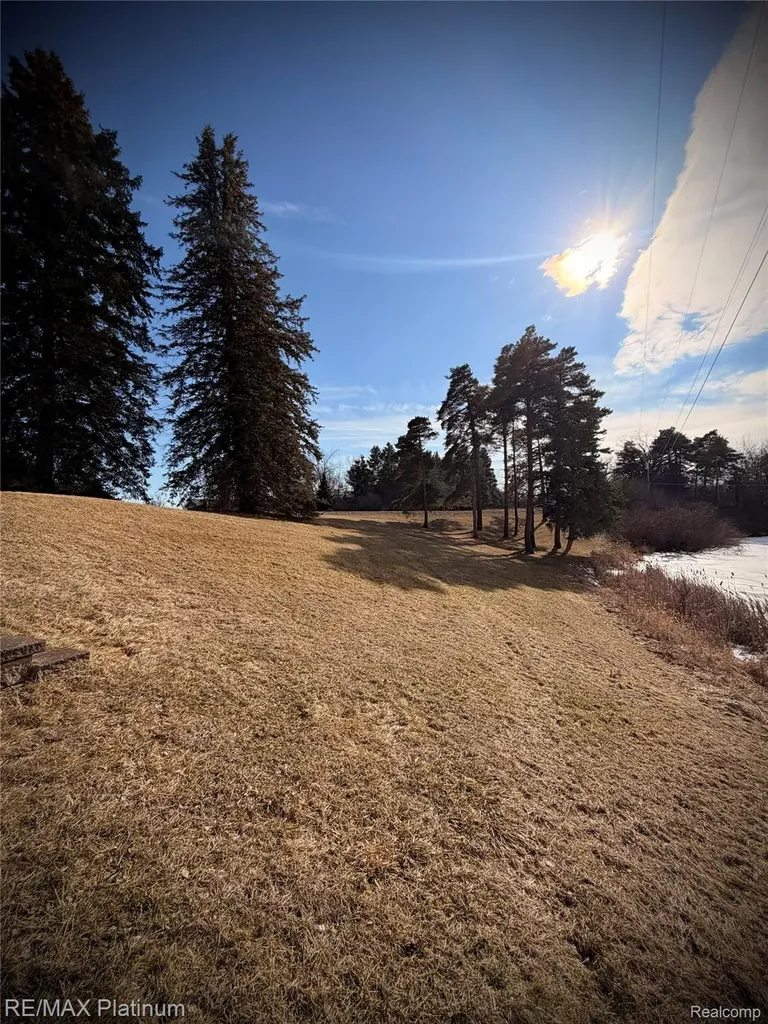 2525 Fisher Road Howell Township MI 48855