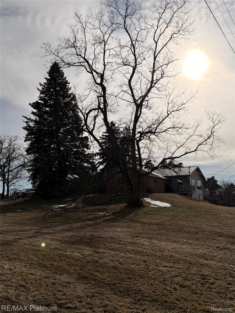 2525 Fisher Road Howell Township MI 48855