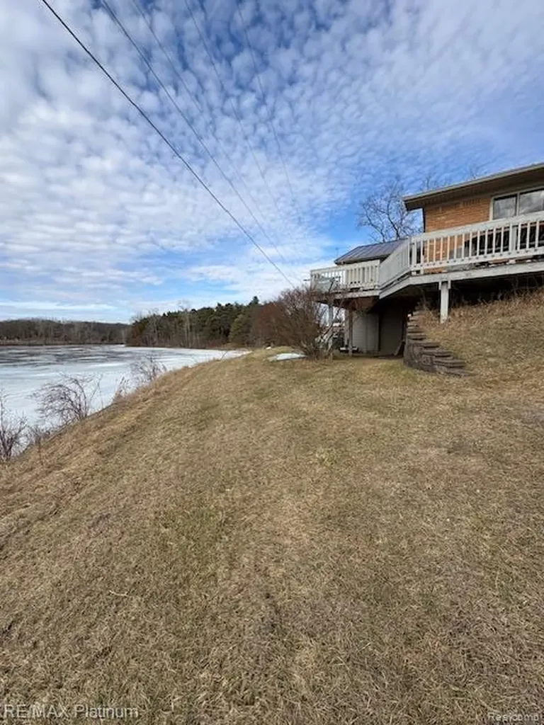2525 Fisher Road Howell Township MI 48855