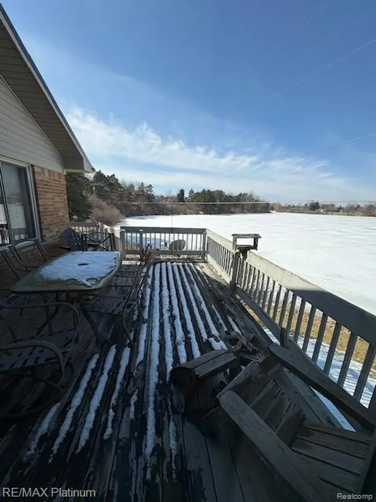 2525 Fisher Road Howell Township MI 48855