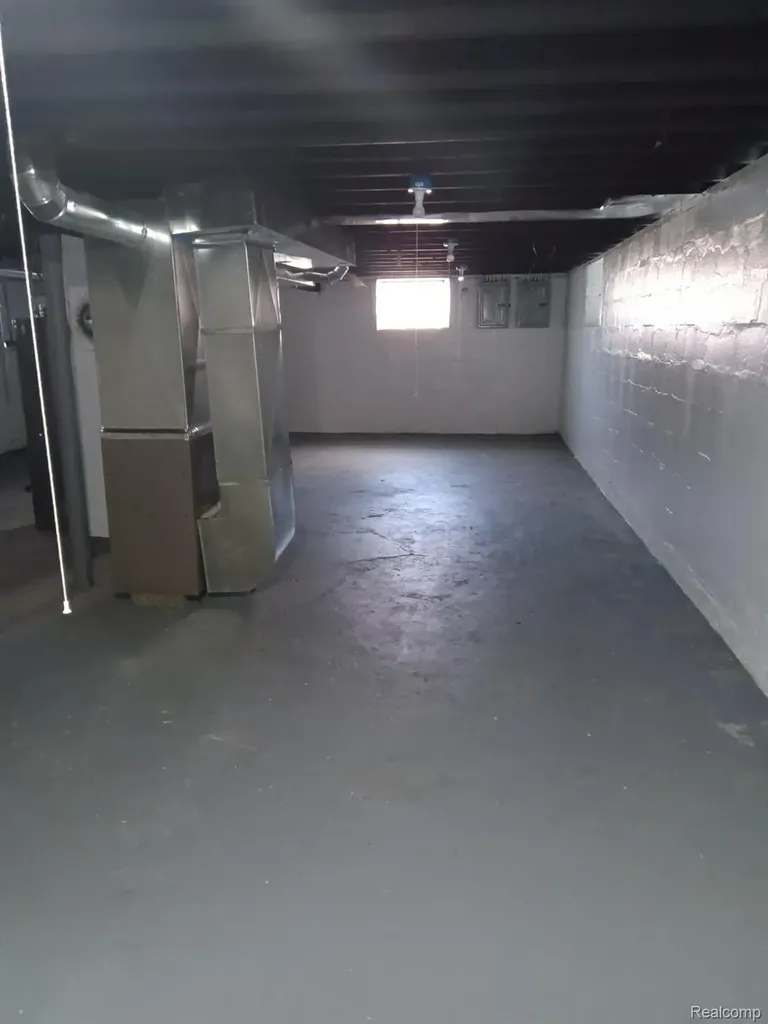 14893 Sussex Street Detroit City MI 48227