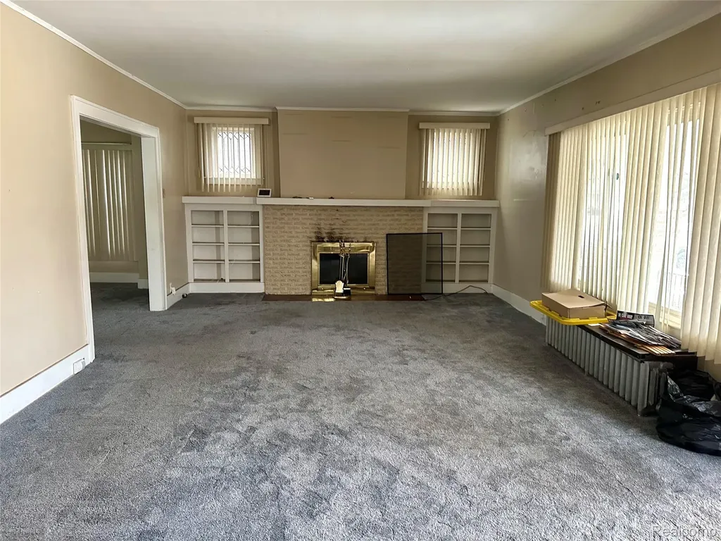 201 Moss Street Highland Park City MI 48203