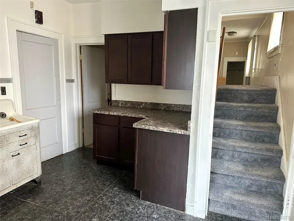 201 Moss Street Highland Park City MI 48203