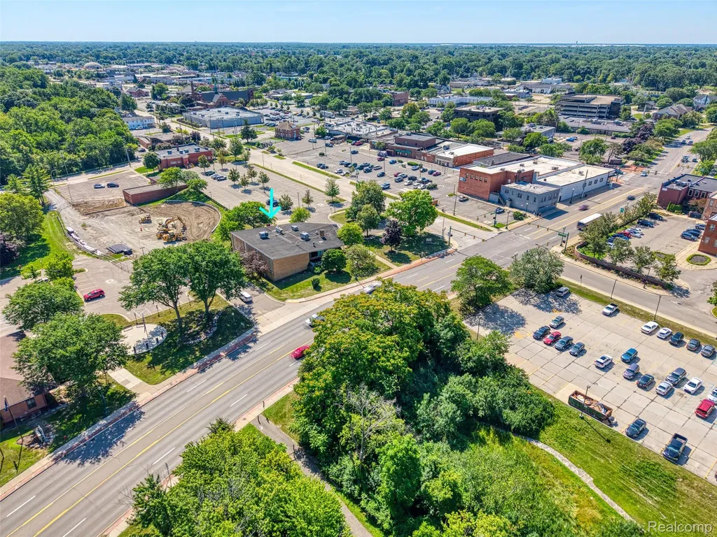 35000 Sims Street Wayne City MI 48184