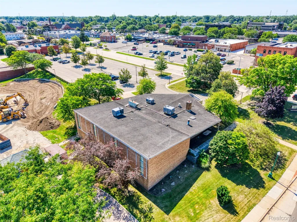 35000 Sims Street Wayne City MI 48184