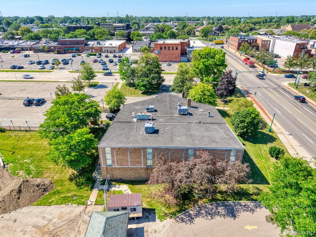 35000 Sims Street Wayne City MI 48184