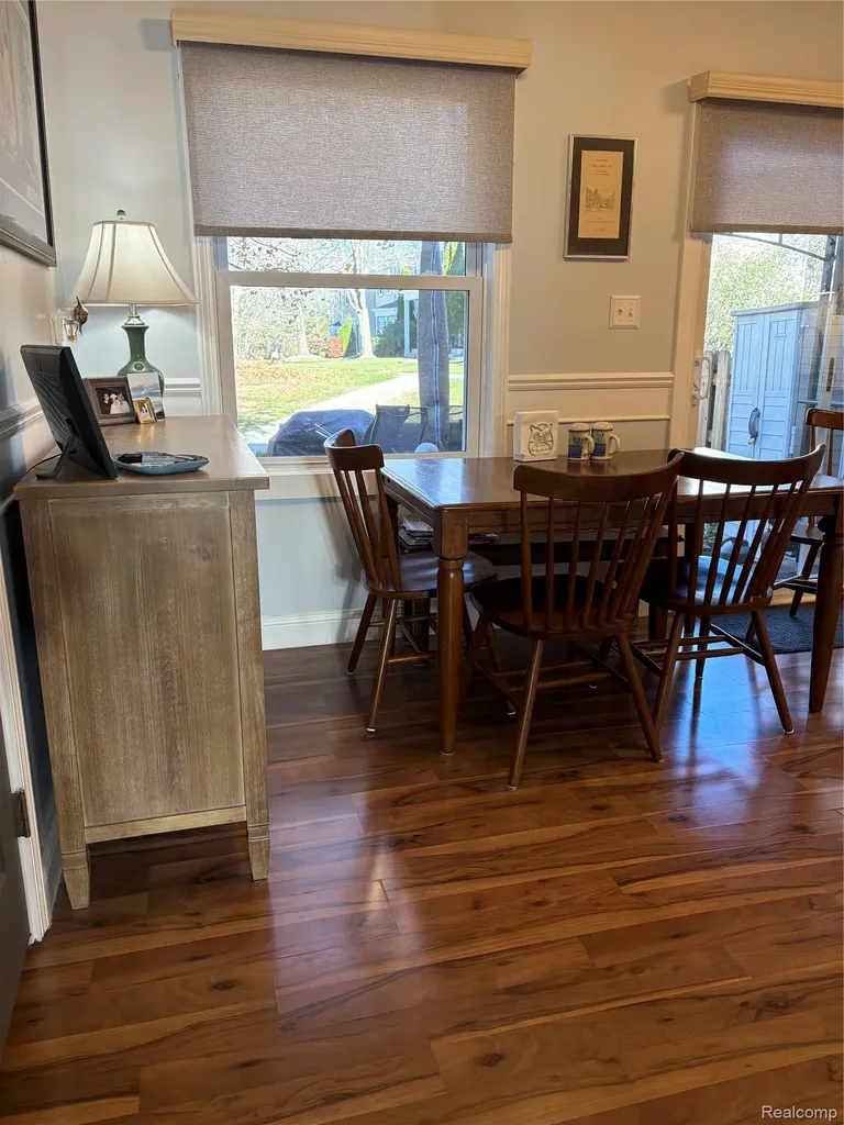 1030 Larson Court Rochester Hills City MI 48307