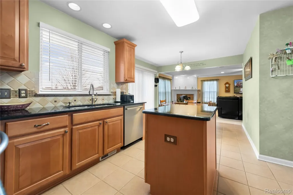 56543 Hastings Drive Macomb Township MI 48042