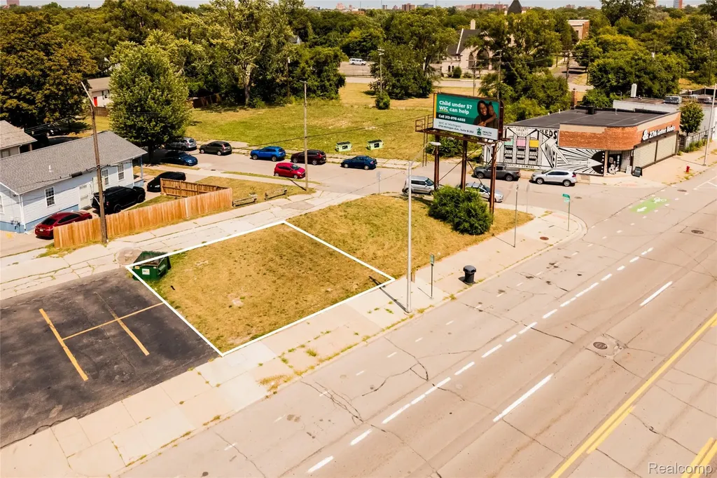 3620 Michigan Avenue Detroit City MI 48216
