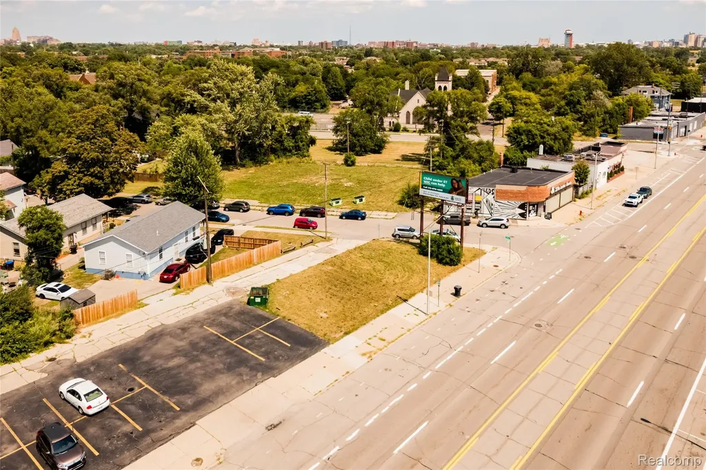 3620 Michigan Avenue Detroit City MI 48216