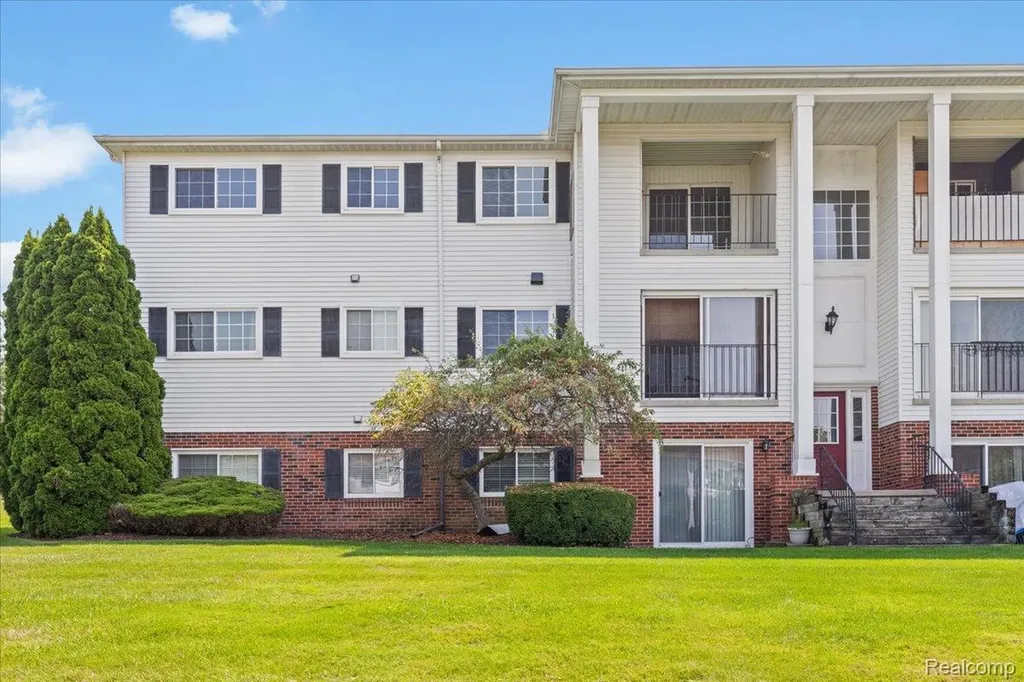 440 Baldwin Avenue Rochester City MI 48307