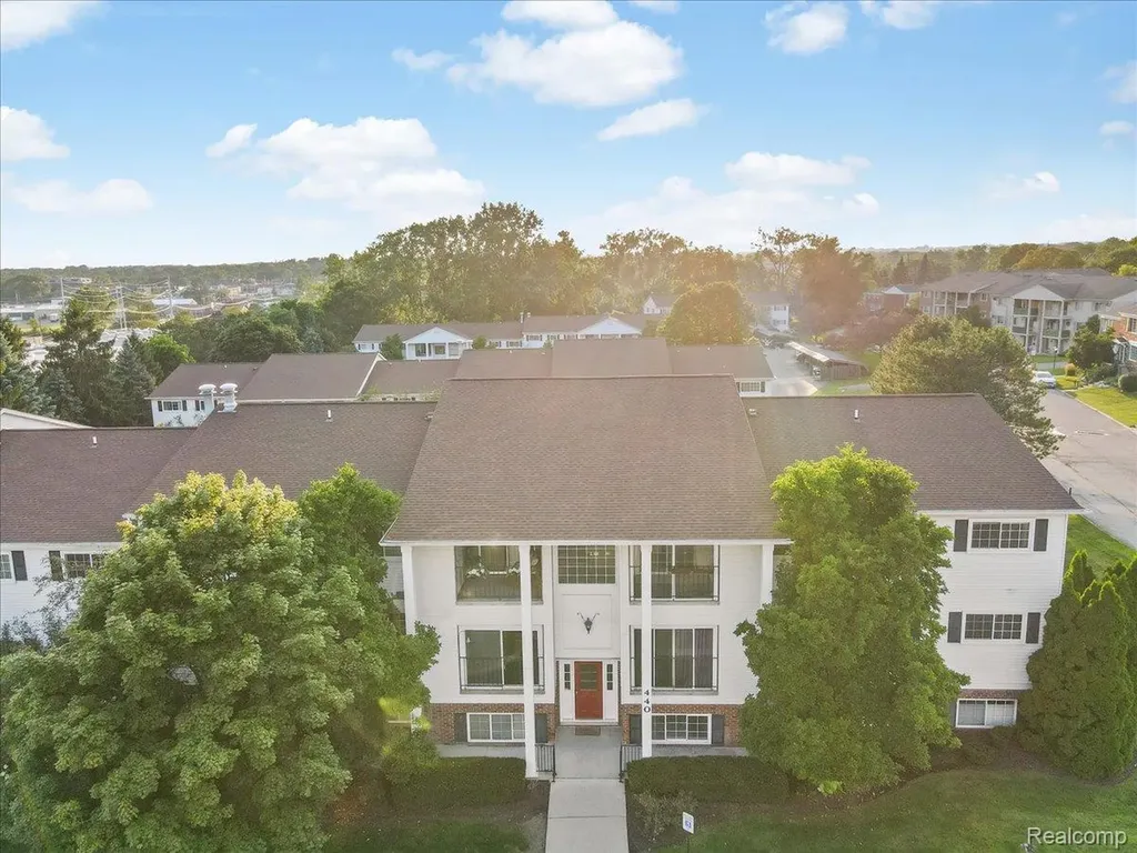 440 Baldwin Avenue Rochester City MI 48307