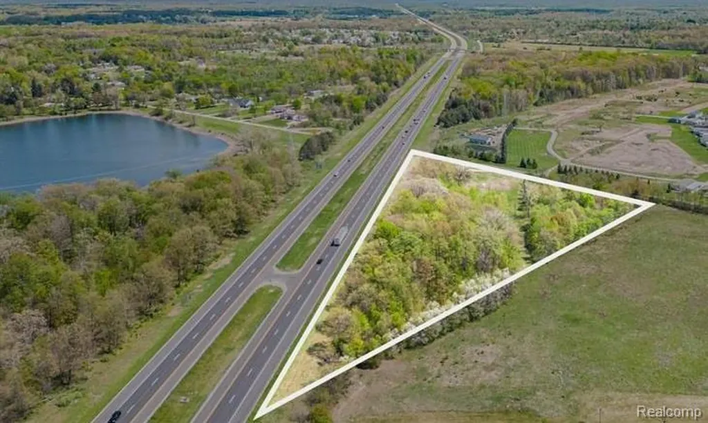 57998 Frost Road Lenox Township MI 48048