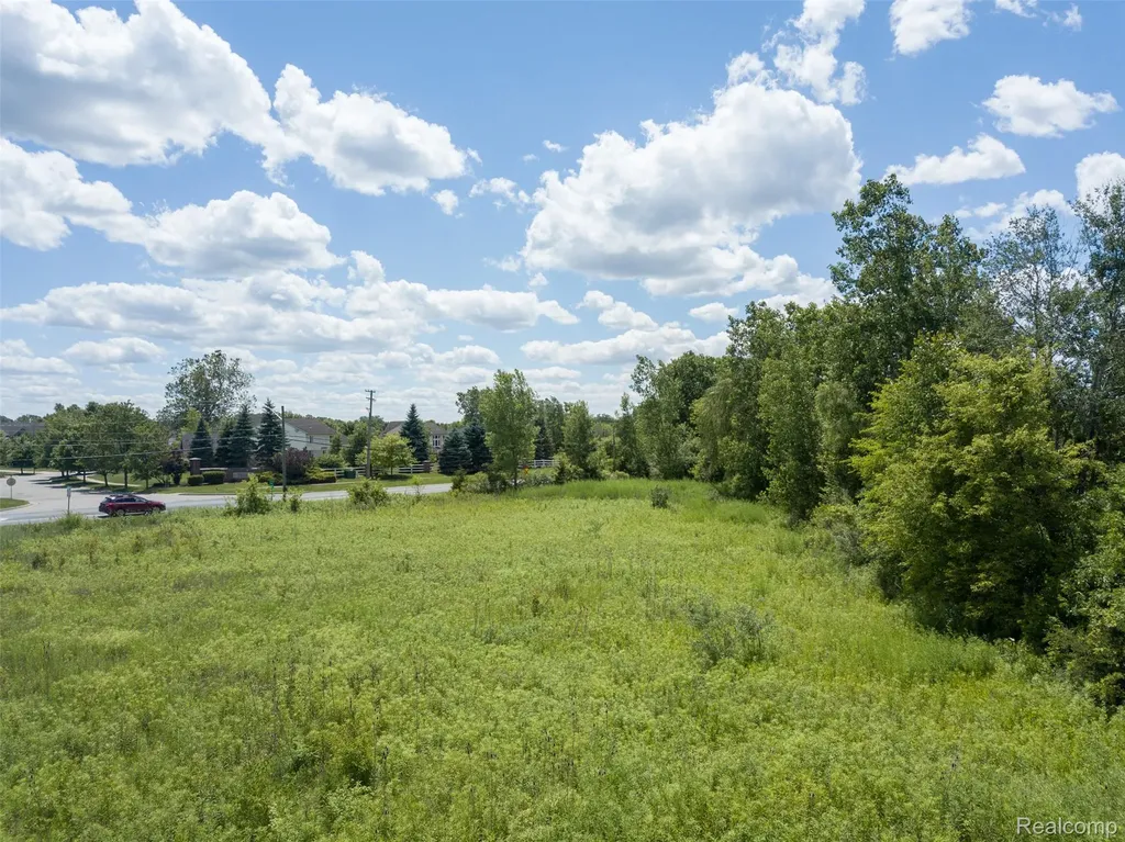 10467 Willis Road Augusta Charter Township MI 48191