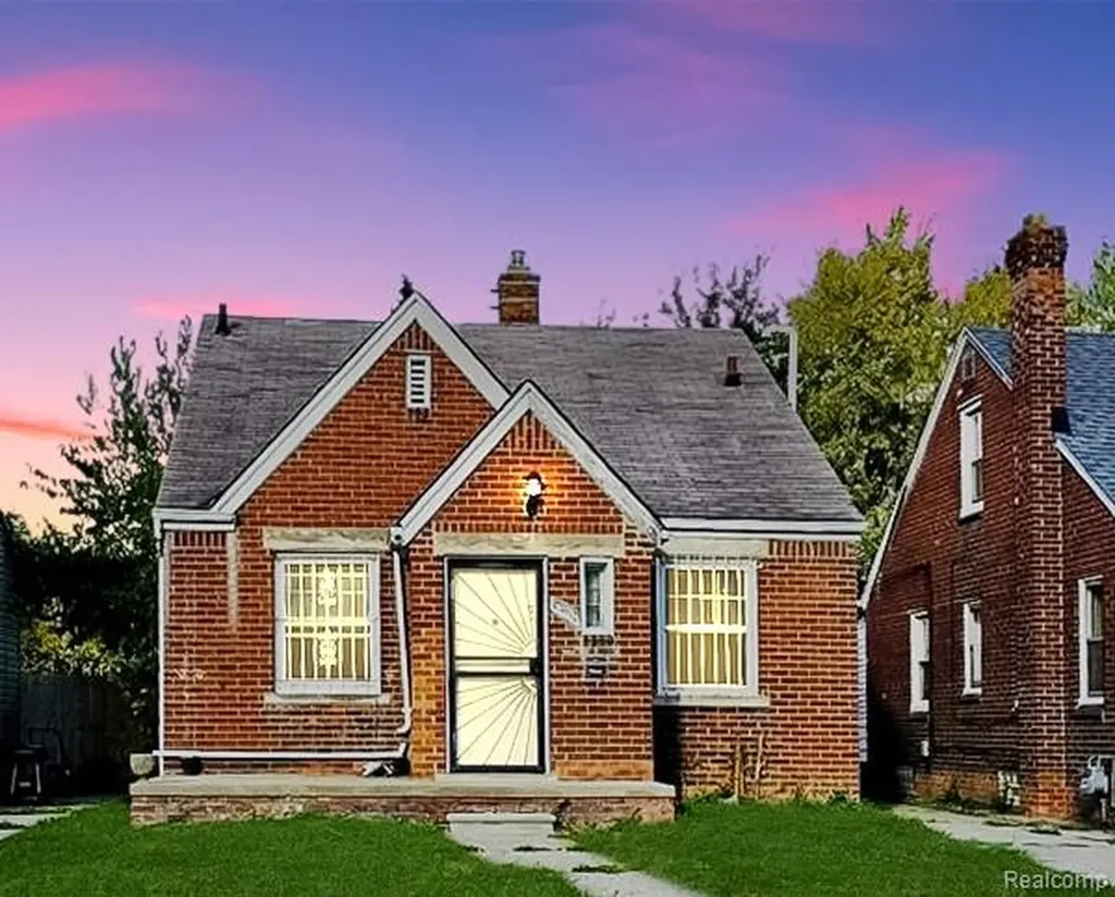 8850 Farmbrook Street Detroit City MI 48224