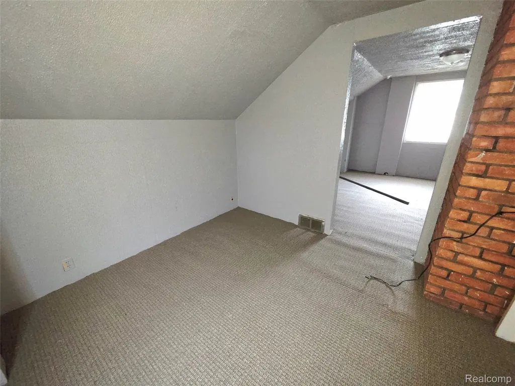 8850 Farmbrook Street Detroit City MI 48224