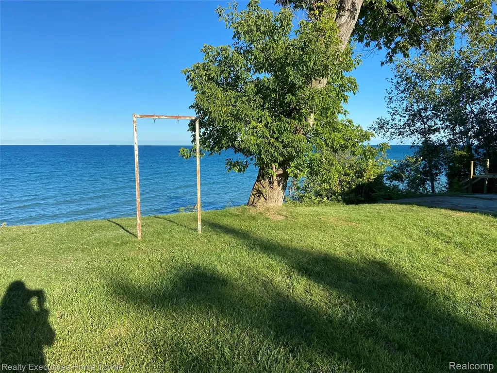 2255 Lakeshore Road Sanilac Township MI 48401