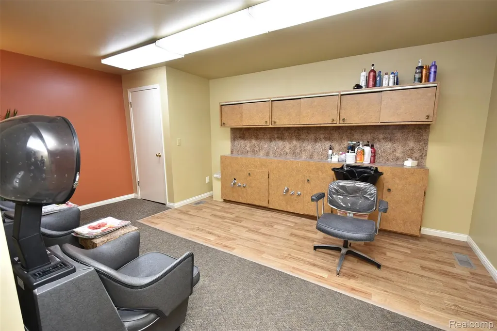 11522 Davis Street Grand Blanc City MI 48439