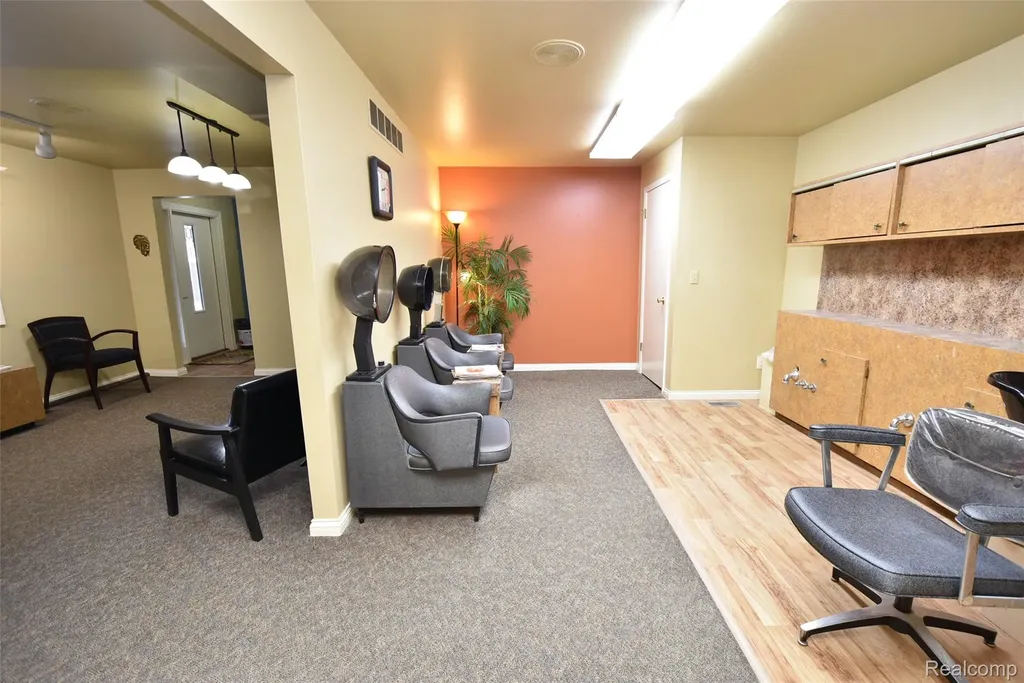 11522 Davis Street Grand Blanc City MI 48439