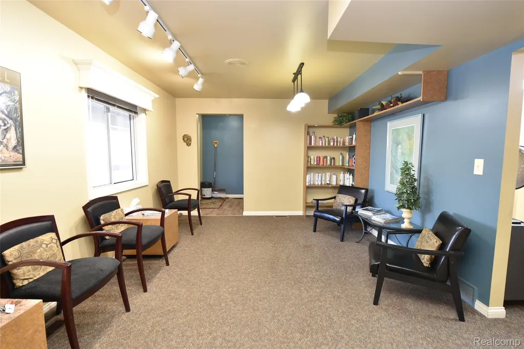 11522 Davis Street Grand Blanc City MI 48439