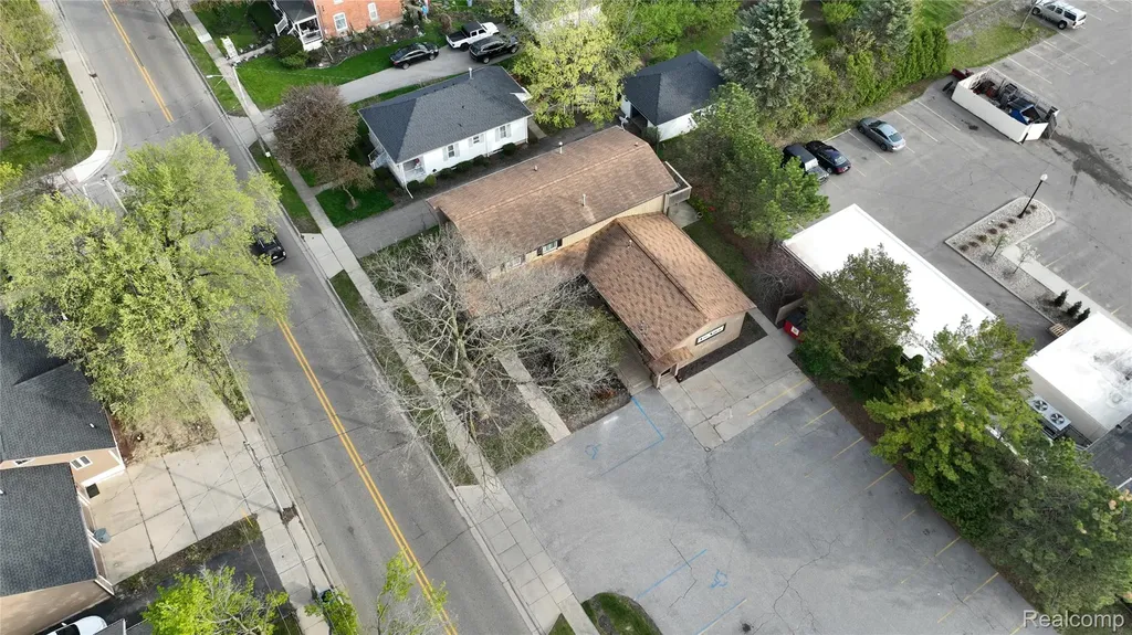 11522 Davis Street Grand Blanc City MI 48439