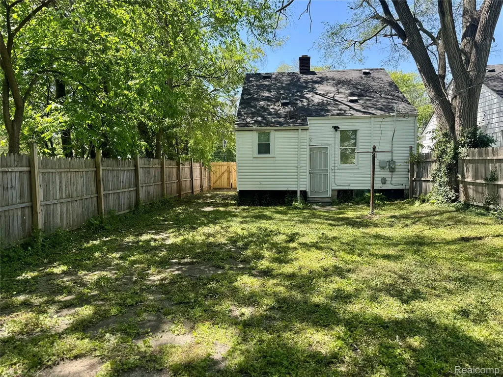 12244 Woodmont Avenue Detroit City MI 48227