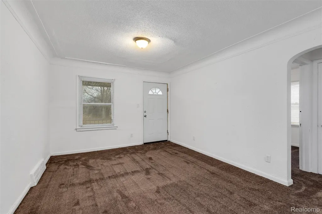 12244 Woodmont Avenue Detroit City MI 48227