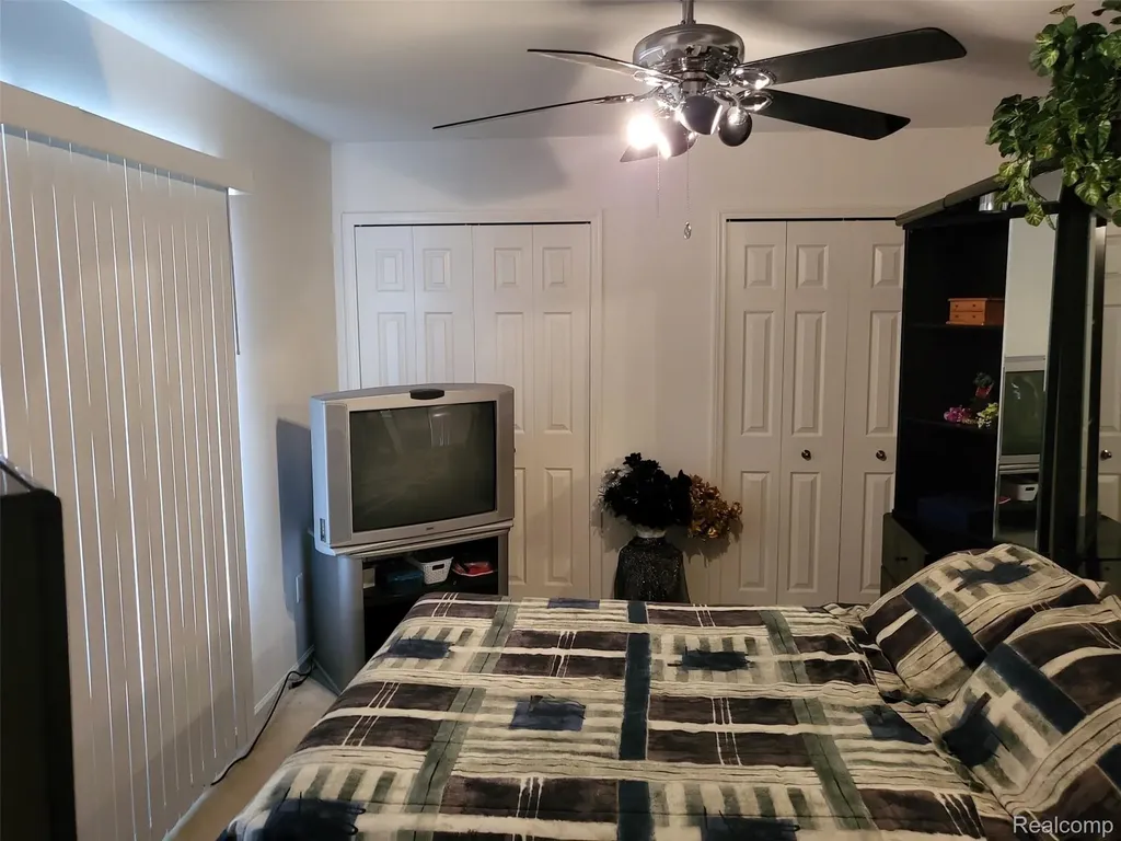 5216 Northwood Road Grand Blanc Charter Township MI 48439