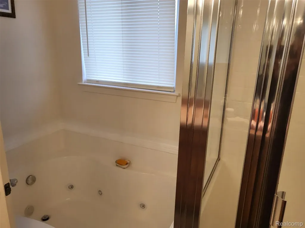 5216 Northwood Road Grand Blanc Charter Township MI 48439