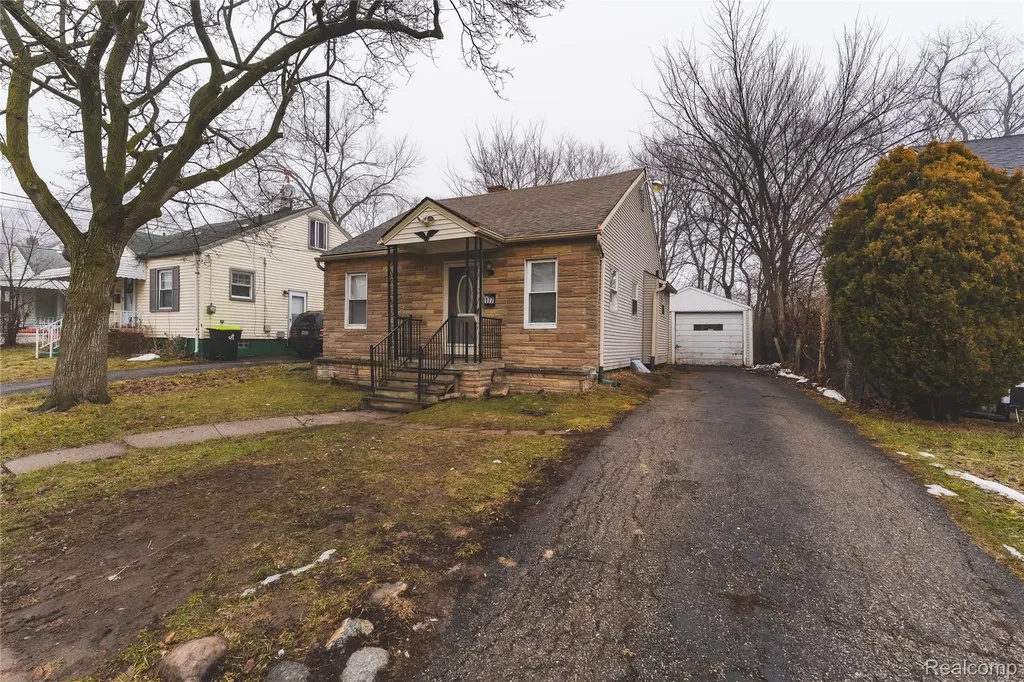 177 S Marshall Street Pontiac City MI 48342
