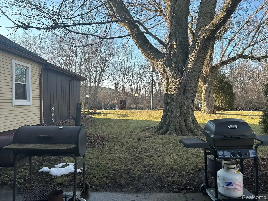 5986 Lily Patch Court Berlin Charter Township MI 48166