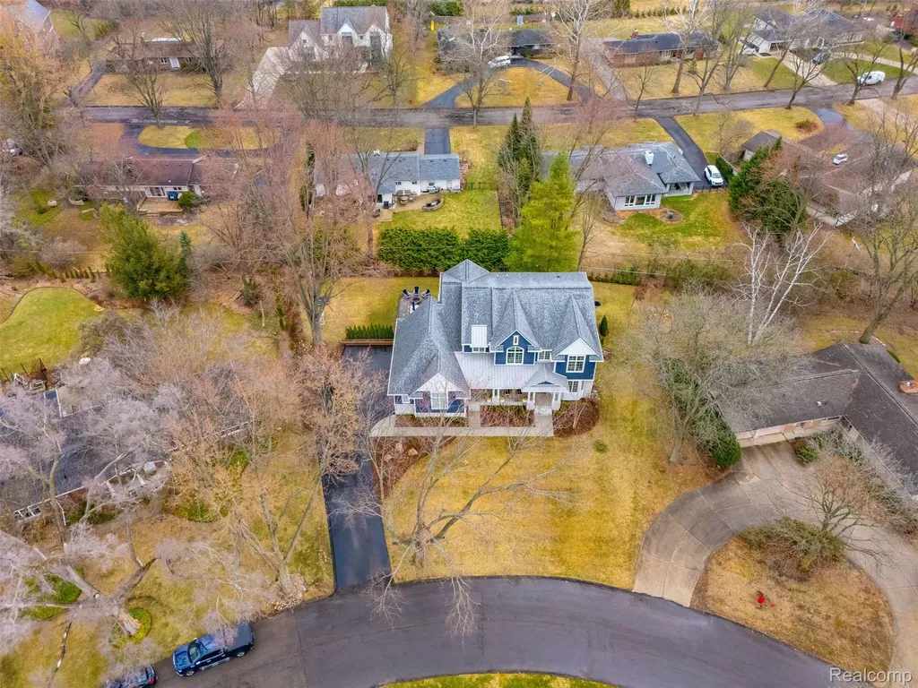 345 Dalebrook Lane Bloomfield Hills City MI 48301