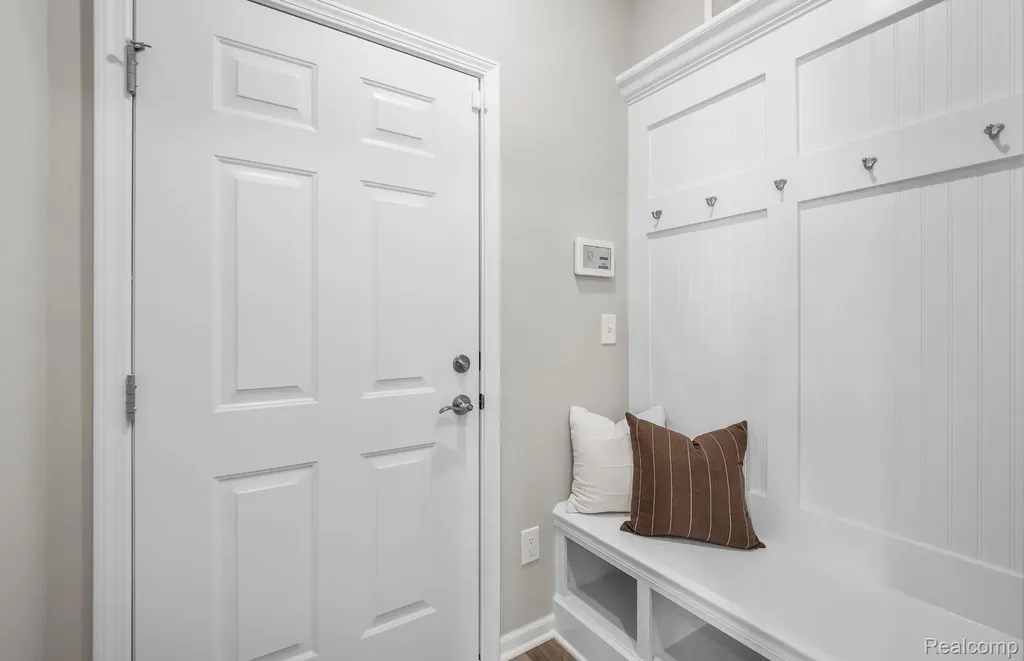 3401 Beech Bark Court Milford Charter Township MI 48381