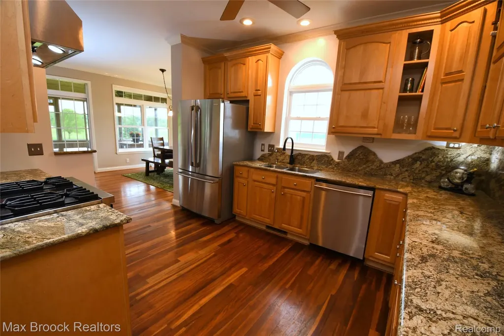 58282 Savage Road Newberg Township MI 49095
