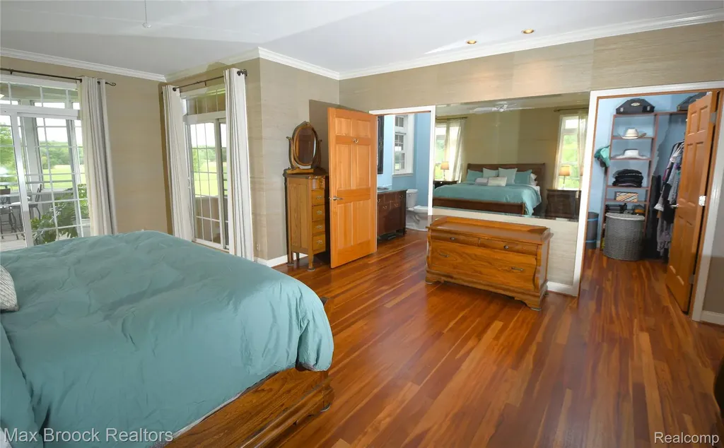 58282 Savage Road Newberg Township MI 49095